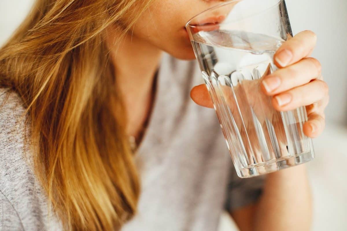 hydration for acne